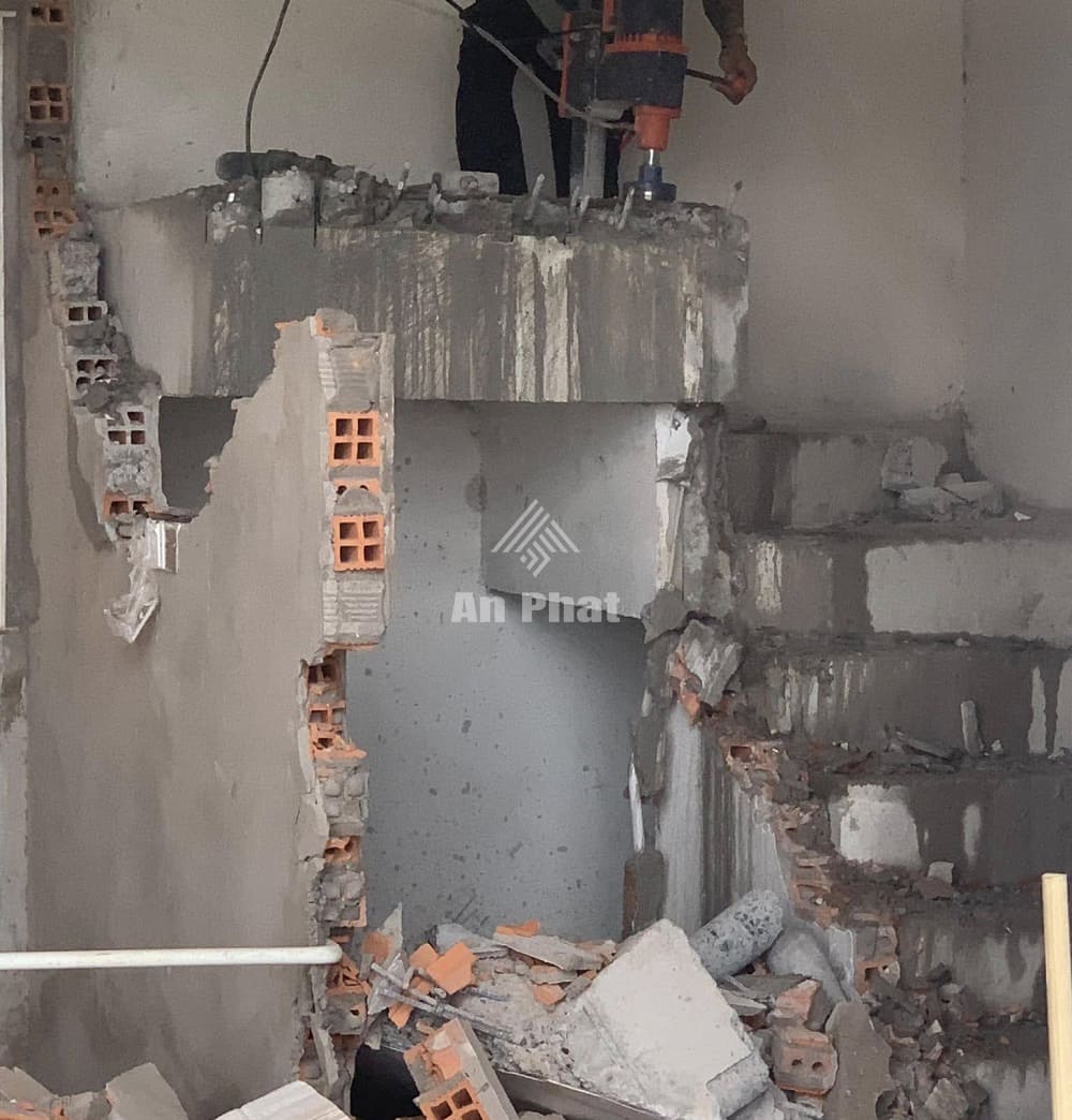 Don-Gia-Pha-Do-Be-Tong-Cot-Thep-Moi-Nhat