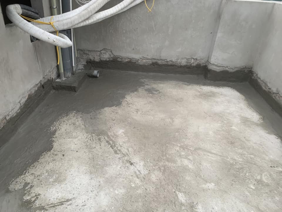 Chong-tham-mat-san-be-tong-bang-Sika